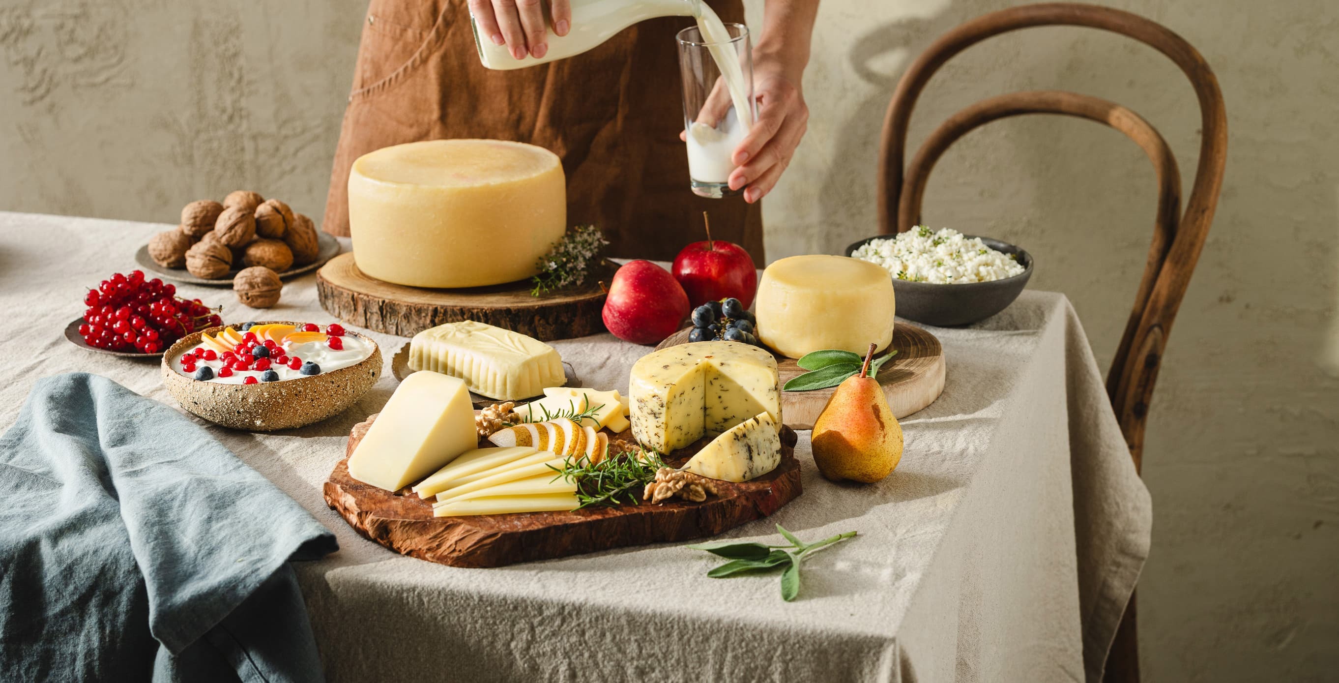 Sezonski jedilniki, ki temeljijo na realni ponudbi slovenskih pridelovalcev.